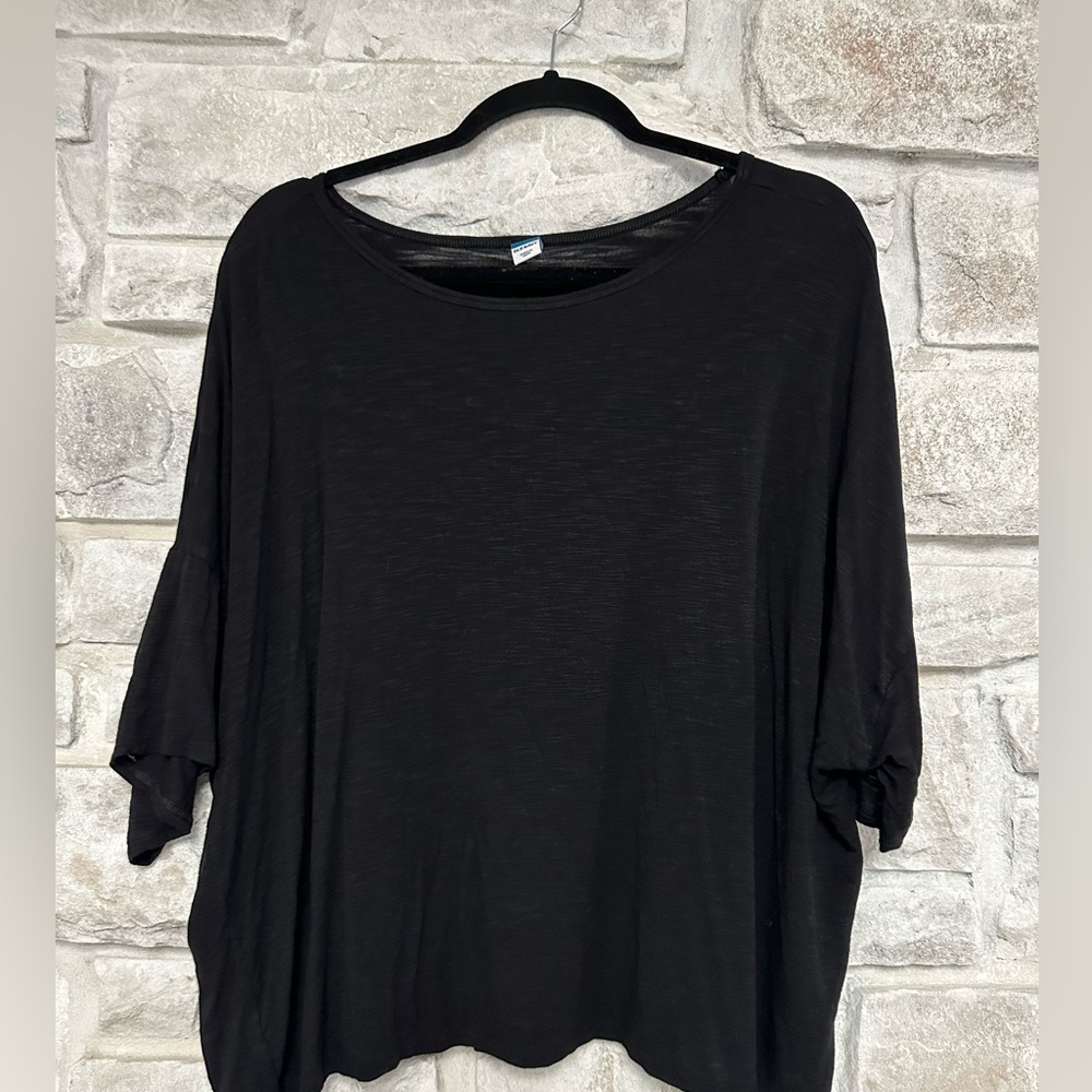 Old Navy Tshirt
